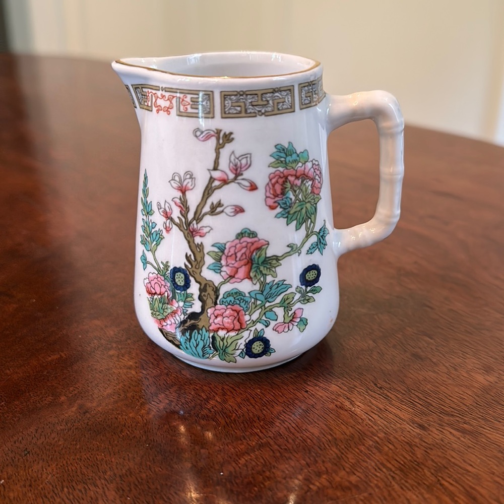 Vintage porcelain creamer